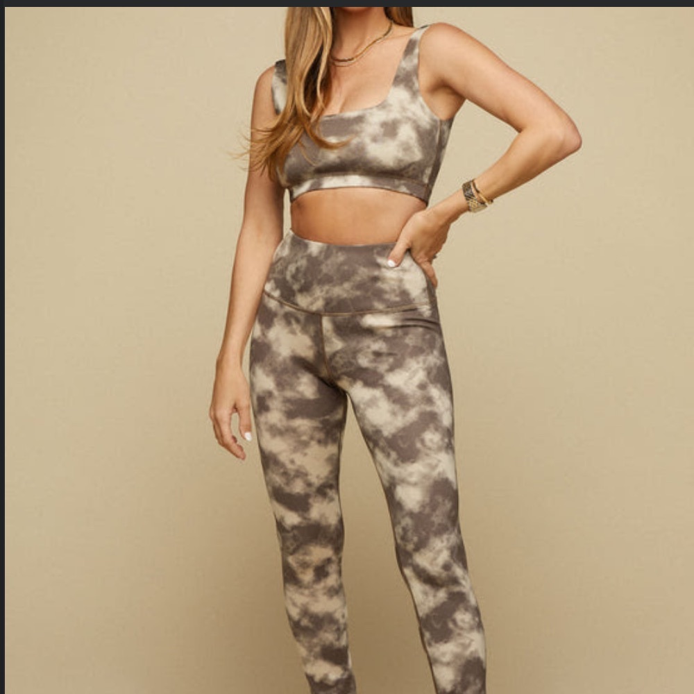Tan Lines Gym Set- cocoa clouds
